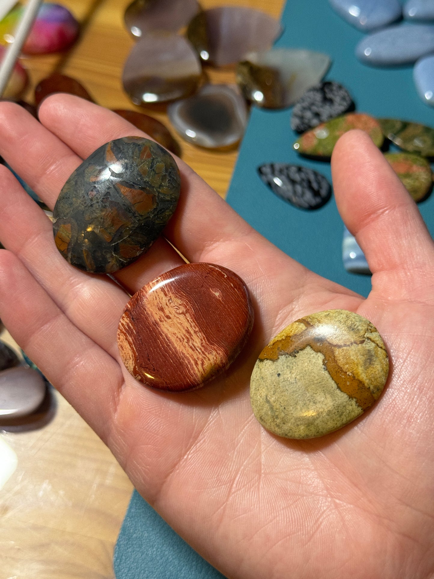 z - Mix of Jaspers - 1 Snakeskin red Jasper + 1 Petrified Wood Jasper + 1 Butte Jasper
